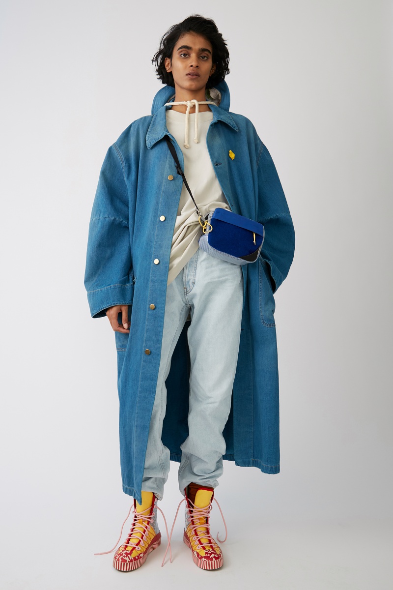 Patter | Label to Love — Acne Studios Blå Konst